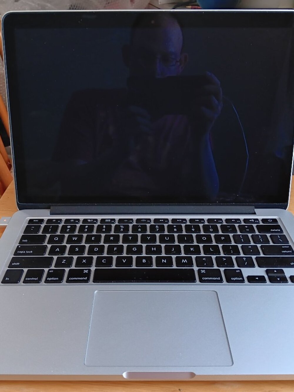 MacBook Pro A1502 intel core i5 2.7ghz 8 gig memory - No hardrive
